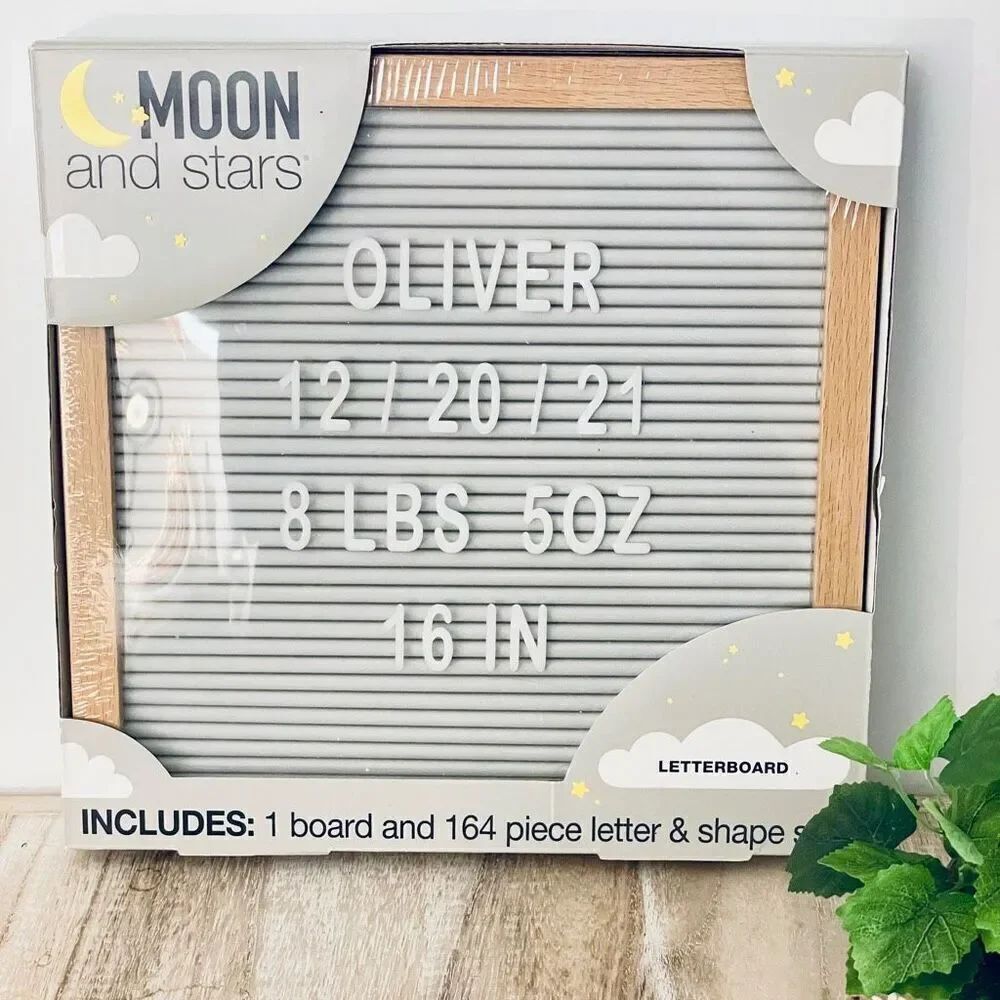 NWT MOON and Stars 1 board & 164 piece letter& shape set changeable Wall Sign